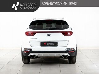 2021 Kia Sportage IV Рестайлинг, белый, 2210000 рублей, вид 4