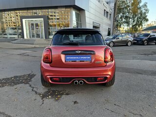 2020 Mini Hatch Cooper S III (F55/F56) Рестайлинг, красный, 2320000 рублей, вид 5