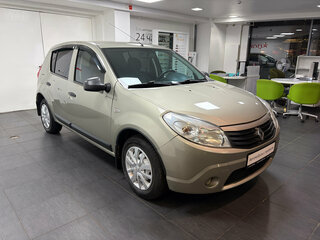 2013 Renault Sandero I, бежевый, 592000 рублей, вид 3