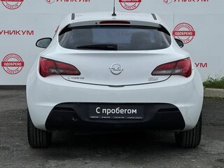 2013 Opel Astra GTC J Рестайлинг, белый, 555000 рублей, вид 4