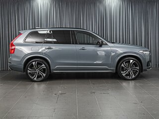2021 Volvo XC90 B5 II Рестайлинг 1, серый, 4799000 рублей, вид 5