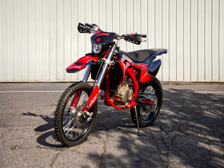 2026 BSE Z11, красный, 179800 рублей, вид 2