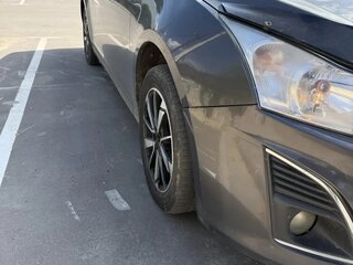 2014 Chevrolet Cruze I Рестайлинг, серый, 705000 рублей, вид 5