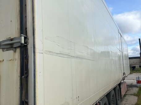 2001 Schmitz Cargobull SKO, белый, 1000000 рублей, вид 3