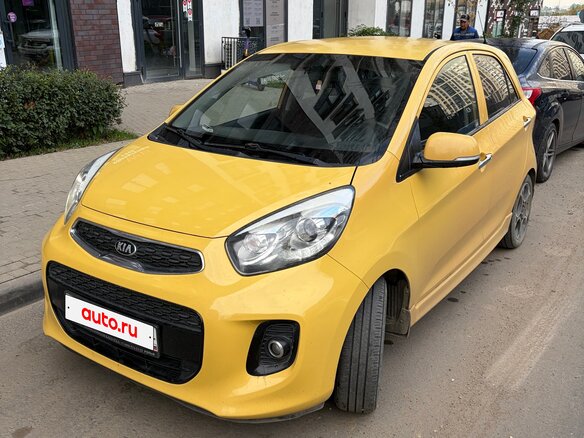 2015 Kia Picanto II Рестайлинг, жёлтый, 950000 рублей