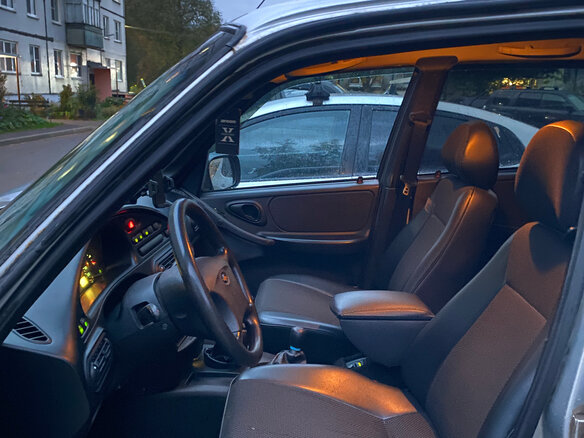 2008 Chevrolet Niva I, серебристый, 270000 рублей - вид 5