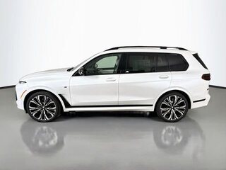 2026 BMW X7 M60i I (G07) Рестайлинг, белый, 18848866 рублей, вид 3