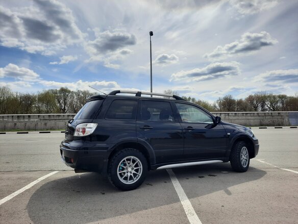 2007 Mitsubishi Outlander I, чёрный, 616000 рублей - вид 15