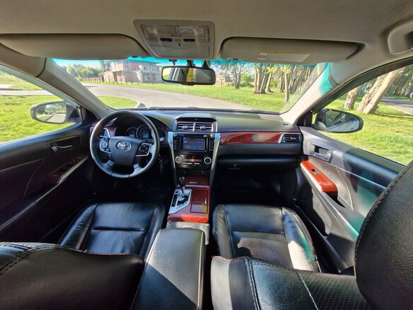 2012 Toyota Camry VII (XV50), серебристый, 1472000 рублей - вид 12