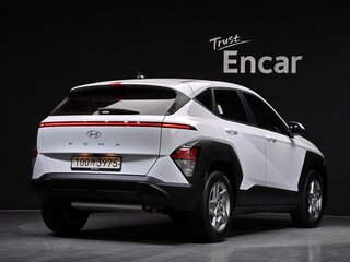 2024 Hyundai Kona II (SX2), белый, 2300000 рублей, вид 2