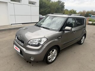 2010 Kia Soul I, серый, 777000 рублей, вид 4