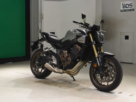 2024 Honda CB 650R, серый, 1199000 рублей, вид 3