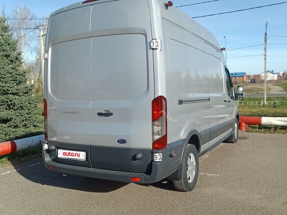 2017 Ford Transit, серебристый, 2600000 рублей - вид 1