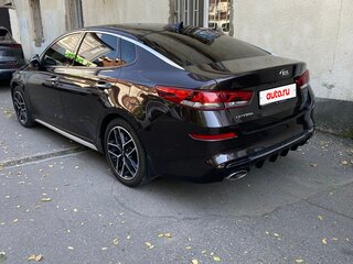 2019 Kia Optima IV Рестайлинг, коричневый, 1720000 рублей, вид 2