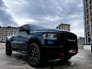 2023 Ram 1500 Crew Cab eTorque V, синий, 4900000 рублей, вид 4