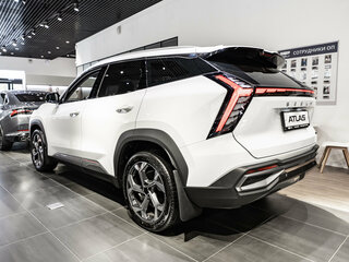 2026 Geely Atlas II, белый, 4119990 рублей, вид 3