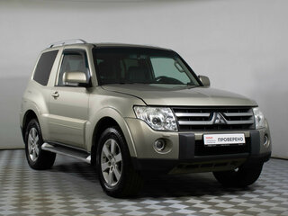 2008 Mitsubishi Pajero IV, бежевый, 1299000 рублей, вид 3