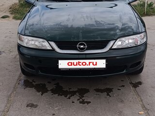 2000 Opel Vectra B Рестайлинг, зелёный, 200000 рублей, вид 1