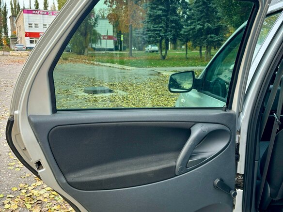 2013 Lada (ВАЗ) Kalina I, серебристый, 320000 рублей - вид 13