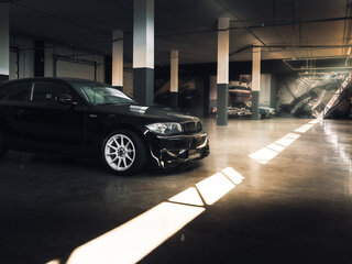 2011 BMW 1 серии 116i I (E81/E82/E87/E88) Рестайлинг, чёрный, 2700000 рублей, вид 2