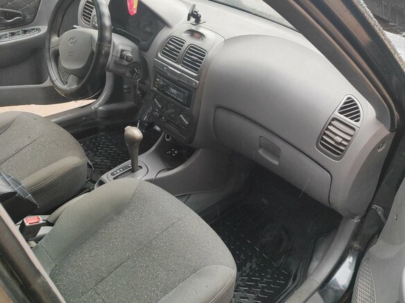 2008 Hyundai Accent ТагАЗ II, серый, 400000 рублей - вид 6