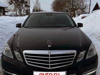 2011 Mercedes-Benz E-Класс 350 IV (W212, S212, C207), чёрный, 1650000 рублей, вид 1