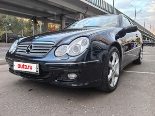 2007 Mercedes-Benz C-Класс 230 II (W203) Рестайлинг, чёрный, 590000 рублей, вид 5