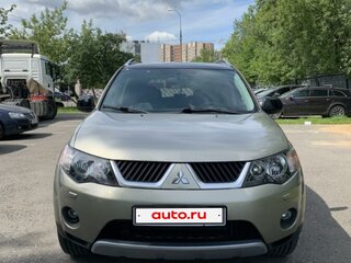 2008 Mitsubishi Outlander II, бежевый, 1500000 рублей, вид 2