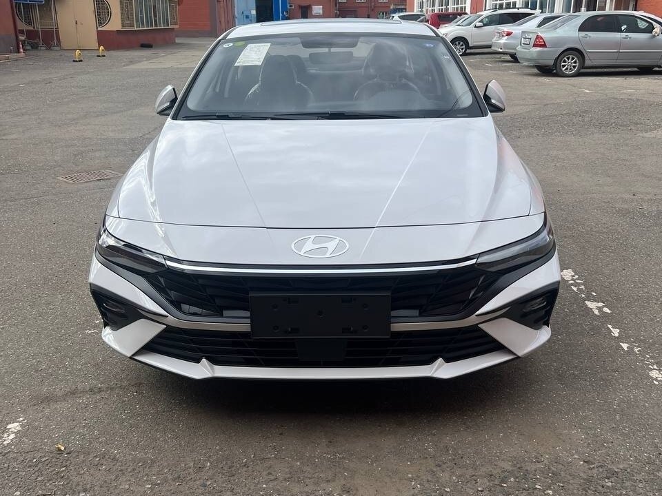 Открыть фотографии: Hyundai Elantra VII (CN7) Рестайлинг