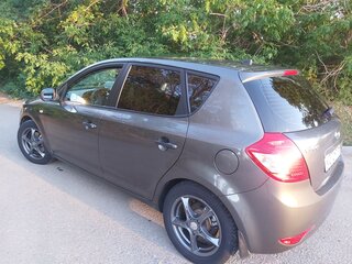 2011 Kia Ceed I Рестайлинг, серебристый, 710000 рублей, вид 5