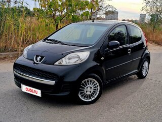 2011 Peugeot 107 I Рестайлинг, чёрный, 485000 рублей, вид 4
