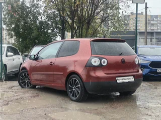 2008 Volkswagen Golf V, красный, 399000 рублей, вид 4