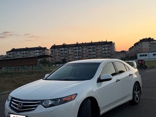 2010 Honda Accord VIII, белый, 1299000 рублей, вид 1