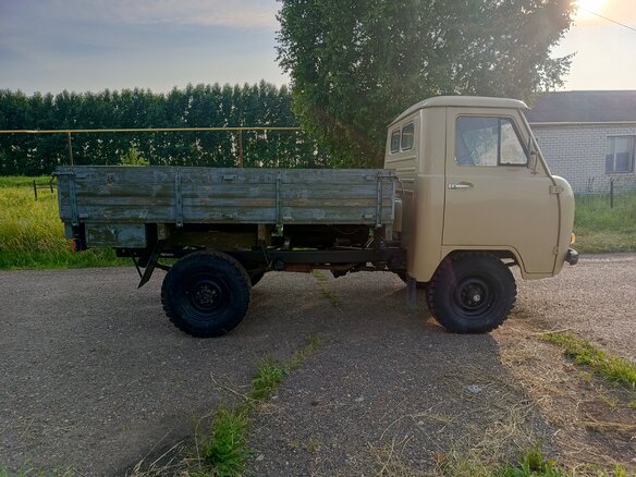 1993 УАЗ 3303, золотистый, 650000 рублей - вид 12