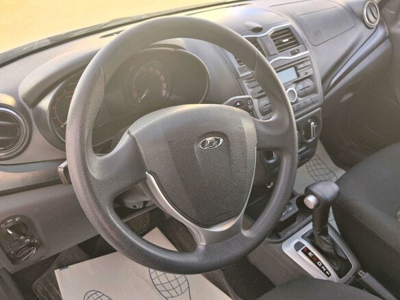2024 Lada (ВАЗ) Granta I Рестайлинг, белый, 1200000 рублей - вид 5