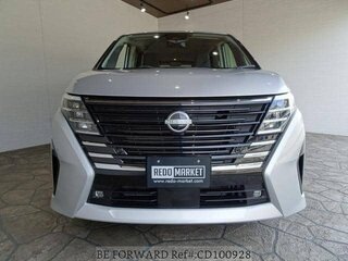 2023 Nissan Serena VI (C28), серебристый, 2180002 рублей, вид 4