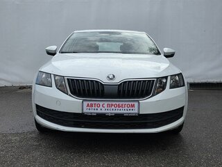2017 Skoda Octavia III (A7) Рестайлинг, белый, 920000 рублей, вид 2