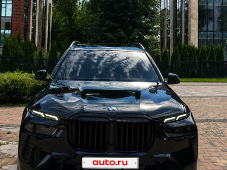 2023 BMW X7 40i I (G07) Рестайлинг, чёрный, 12600000 рублей, вид 2