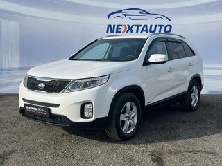 2013 Kia Sorento II Рестайлинг, белый, 1543700 рублей, вид 1