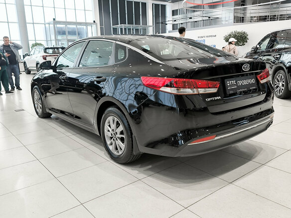 2016 Kia Optima IV, чёрный, 1839000 рублей - вид 6
