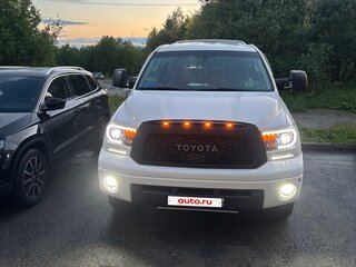 2008 Toyota Tundra Double Cab II, белый, 2999999 рублей, вид 1