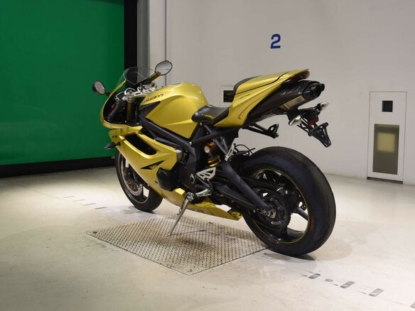 2013 Triumph Daytona 675, золотистый, 577000 рублей - вид 5