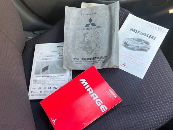 2012 Mitsubishi Mirage VI, серебристый - вид 17