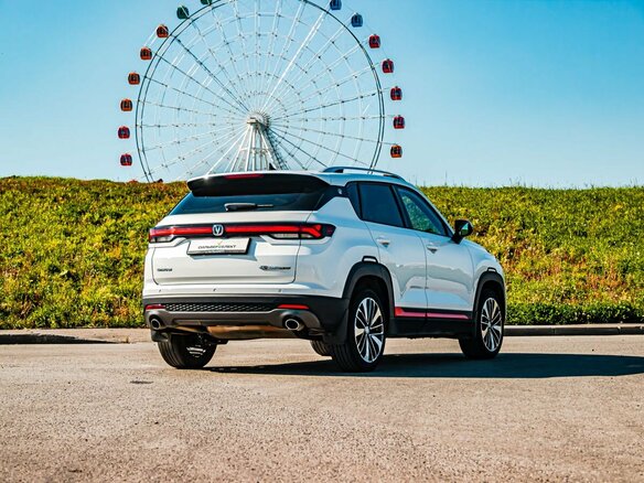 2023 Changan CS35 Plus I Рестайлинг, белый, 1670000 рублей - вид 1