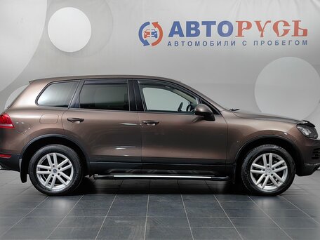 2012 Volkswagen Touareg II, коричневый, 1530000 рублей, вид 5