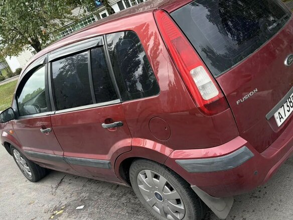 2007 Ford Fusion I Рестайлинг, красный, 375000 рублей - вид 2
