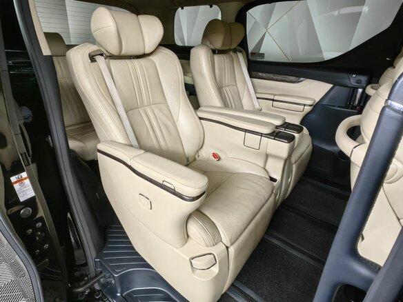 2019 Toyota Alphard III Рестайлинг, чёрный, 3399000 рублей - вид 15