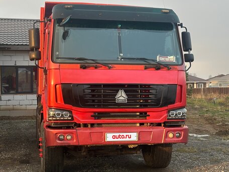 2007 Sinotruk Howo A5, красный, 1550000 рублей, вид 1