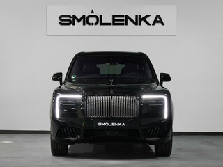 2025 Rolls-Royce Cullinan Black Badge I Рестайлинг (Series II), чёрный, 63000000 рублей, вид 3