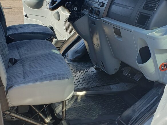 2008 Ford Transit, серебристый, 1800000 рублей - вид 9